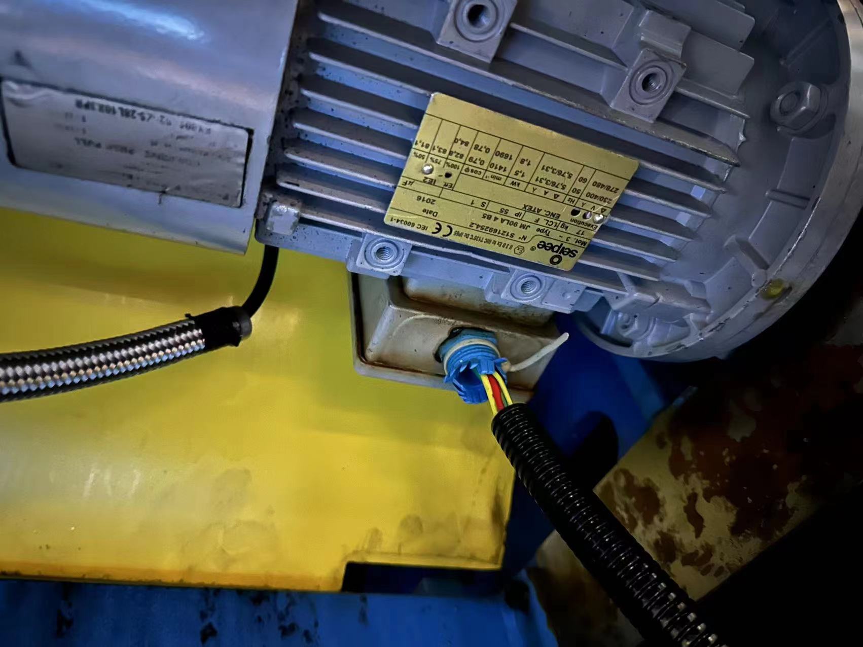 Core Advantages of Variable-Frequency Three-Phase Induction Motors in Industrial Applications(圖1)